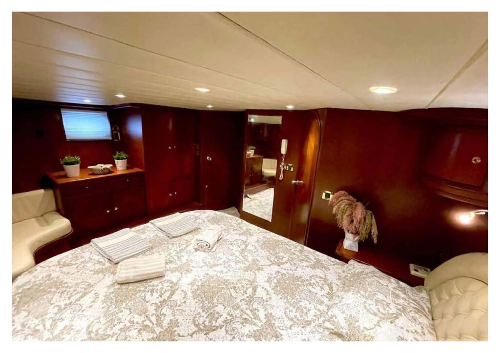 20 M CUSTOM BUILT (charter)_Sayfa_12